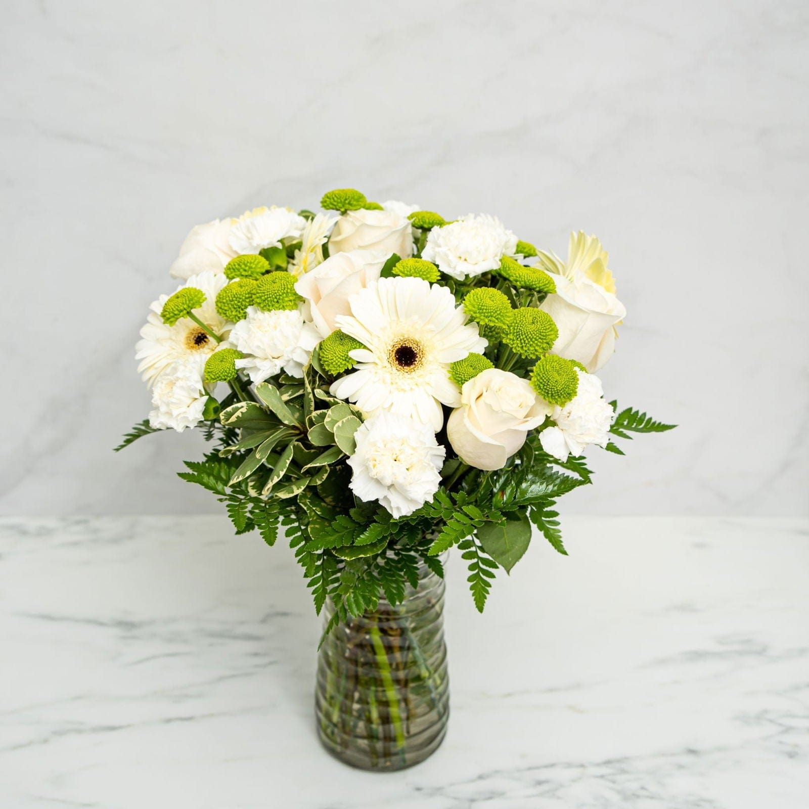 Welcome the new arrival in style with this beautiful hand tied fresh flowers. With this gift weāve opted for natural elegance and simplicity, choosing stunning yet understated shades of cream, ivory and white, so itās the perfect choice to celebrate a new baby boy or baby girl. Toronto Online Flower Delivery Service for Luxury Roses providing free delivery in the greater Toronto area for Birthdays, Anniversary, New baby, Weddings, Motherās Day and Valentines day