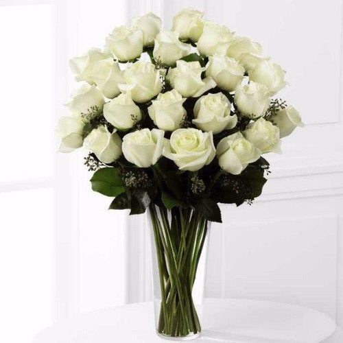 Nothing speaks of love so much as a bouquet of beautiful 24 long stem white roses. This bouquet is a gift to her heart from yours. Toronto Online Flower Delivery Service for Luxury Roses providing free delivery in the greater Toronto area for Birthdays, Anniversary, New baby, Weddings, Mother’s Day and Valentines day