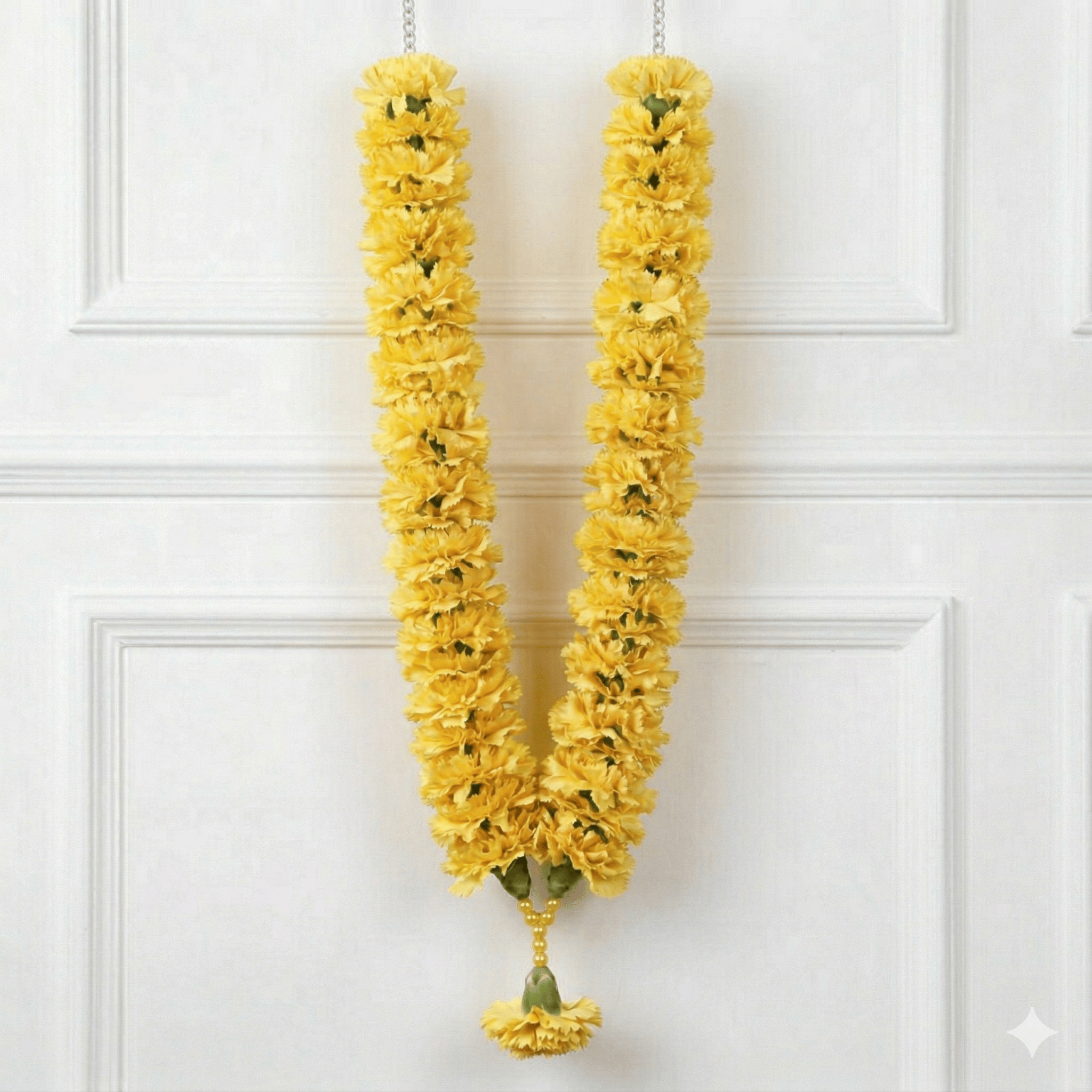 Garland: Carnations (8 Colours to choose from)