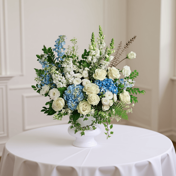 Arrangement (Light Blue & White)