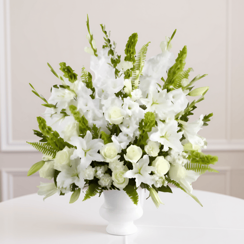 Arrangement (White & Green)