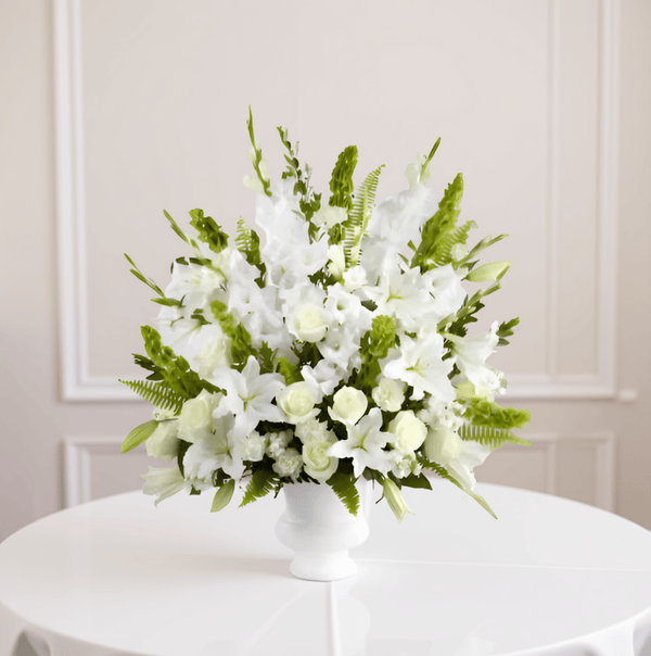 Arrangement (White & Green)